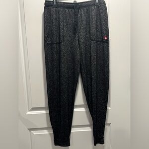 BOBS from Skechers Women’s Lounge Jogger Pants – Size L
